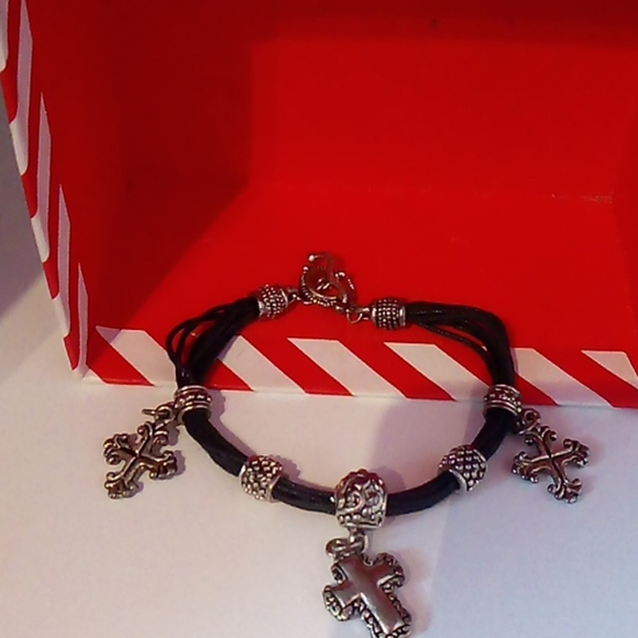 Bracelet's - Picture 3 of 11